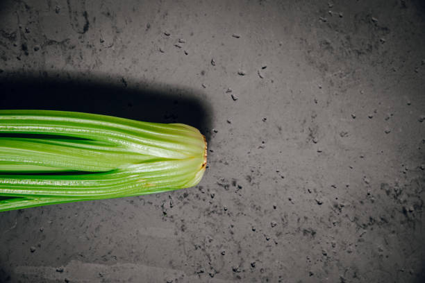 تصویر 4 از کرفس سبز ممتاز مناسب رستوران‌ ها و آشپزخانه‌ های صنعتی