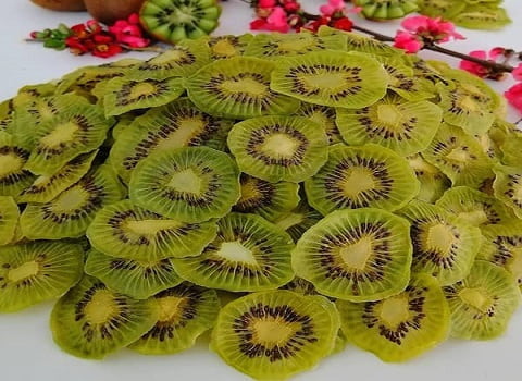 تصویر 1 از کیوی خشک شده صادراتی انتخابی سالم برای مصرف روزانه