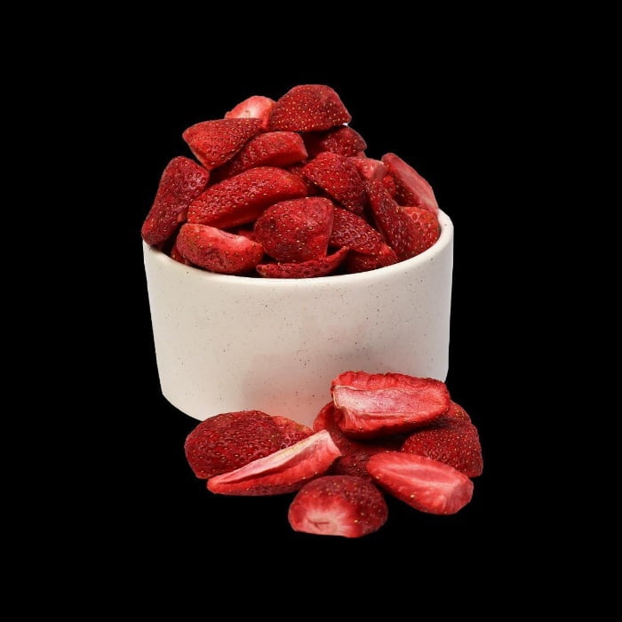 تصویر 1 از میوه خشک توت فرنگی ممتاز با ماندگاری طولانی و ظاهر یکدست