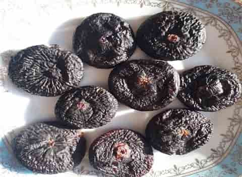 تصویر 2 از انجیر خشک آفتابی مناسب برای طعم‌ دهی به غذا های محلی