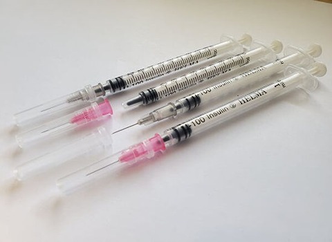 سرنگ ایمن با عملکرد محافظتی پیشرفته و بدون الودگی