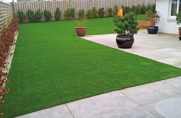 تصویر 3 از چمن مصنوعی ضد آفتاب برای محیط های بیرونی