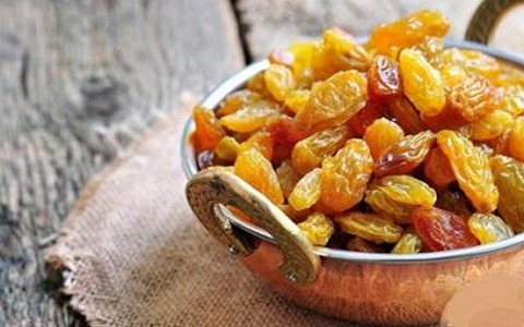 تصویر 3 از کشمش طلایی ریز برای آشپزی و دسر