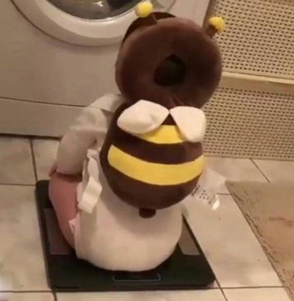 تصویر 3 از بالشت ضربه گیر نوزاد سبک مناسب استفاده روزانه و سفر