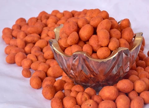 بادام زمینی روکش دار کچاب با طعمی دلپذیر