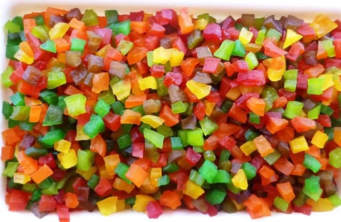 میوه خشک میکس حبه ای متنوع و سالم با بافت سبک و لطیف