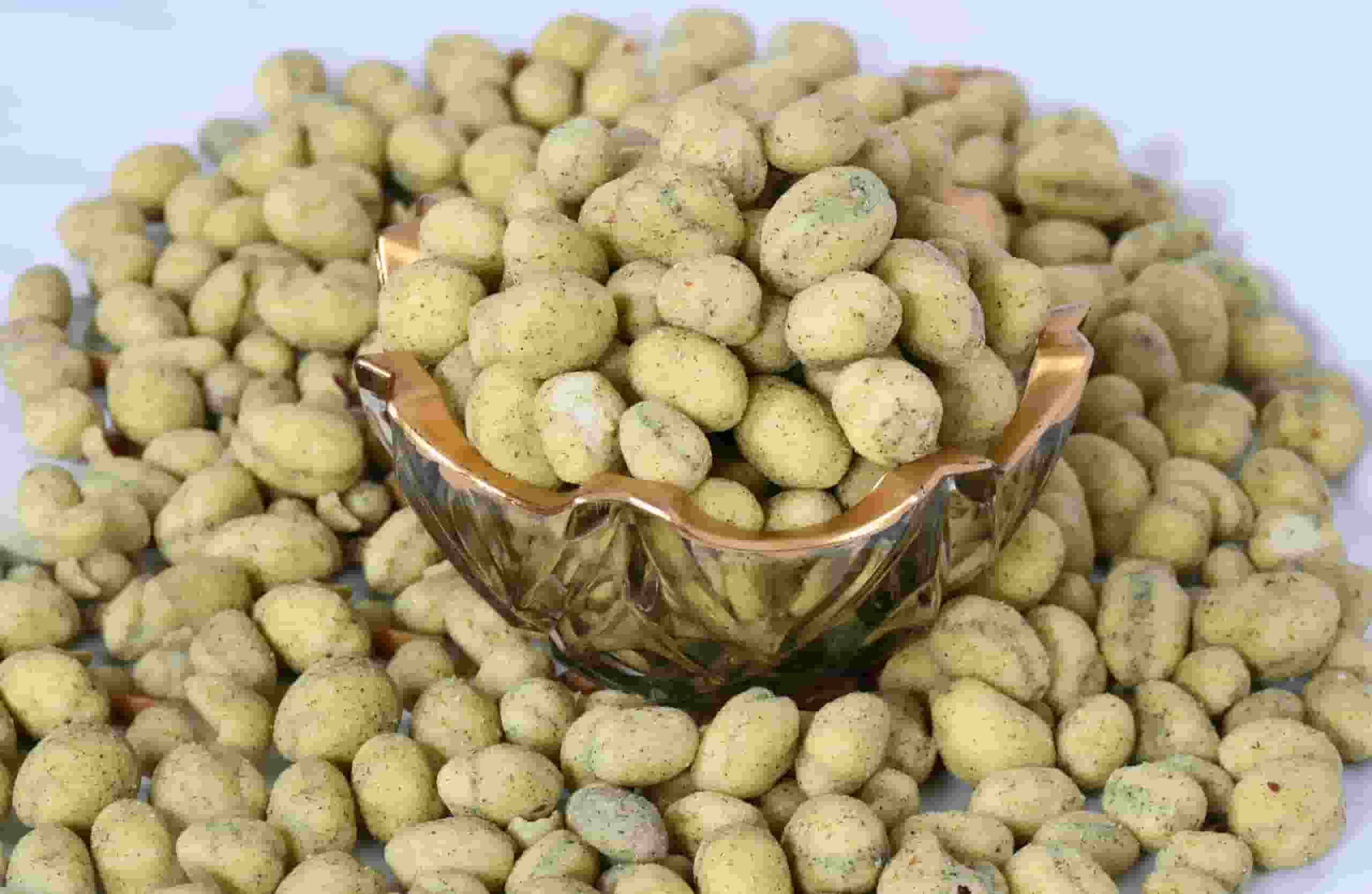 تصویر 1 از بادام زمینی روکش دار سبزیجات با طعمی دلچسب