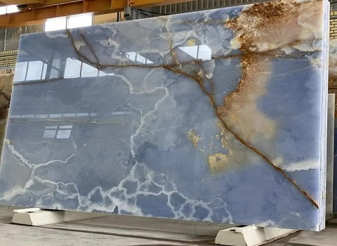 سنگ مرمریت مارمارا رگه های خطی منظم با جلوه مدرن