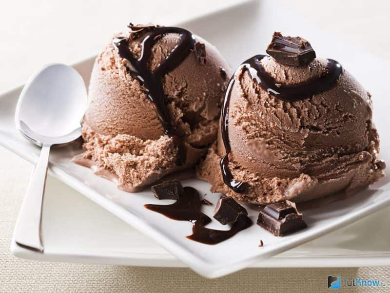 تصویر 1 از بستنی شکلاتی لیوانی با طعم طبیعی و مواد اولیه تازه