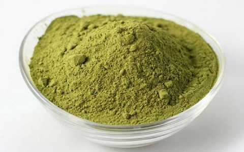 تصویر 4 از حنای جوهر اتابک مناسب استفاده سنتی و مداوم