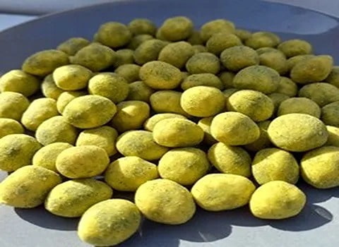 تصویر 3 از بادام زمینی روکش دار هالوپینو با طعم تند و لذیذ