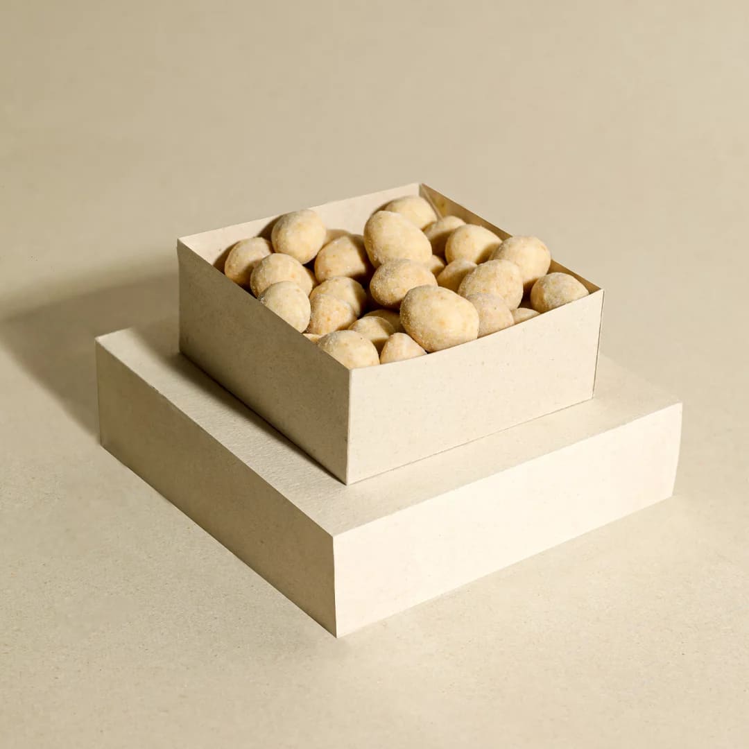 تصویر 2 از بادام زمینی روکش دار دودی با طعم جادویی