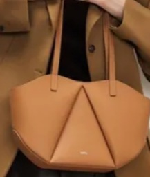 کیف دوشی زنانه مجلسی چرم دستدوز در فروش ویژه