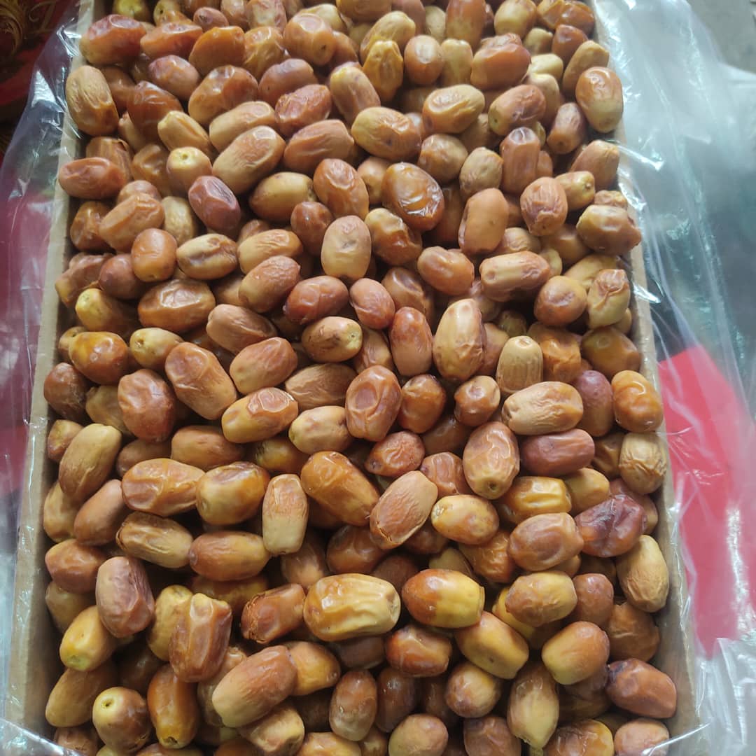 تصویر 3 از بهترین خرما زاهدی درجه یک داخلی صادراتی قیمت مناسب کیفیت عالی