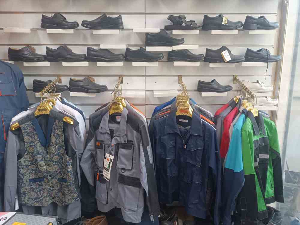 تصویر 2 از تولیدی لباس کار در گمرک + گاردپوش