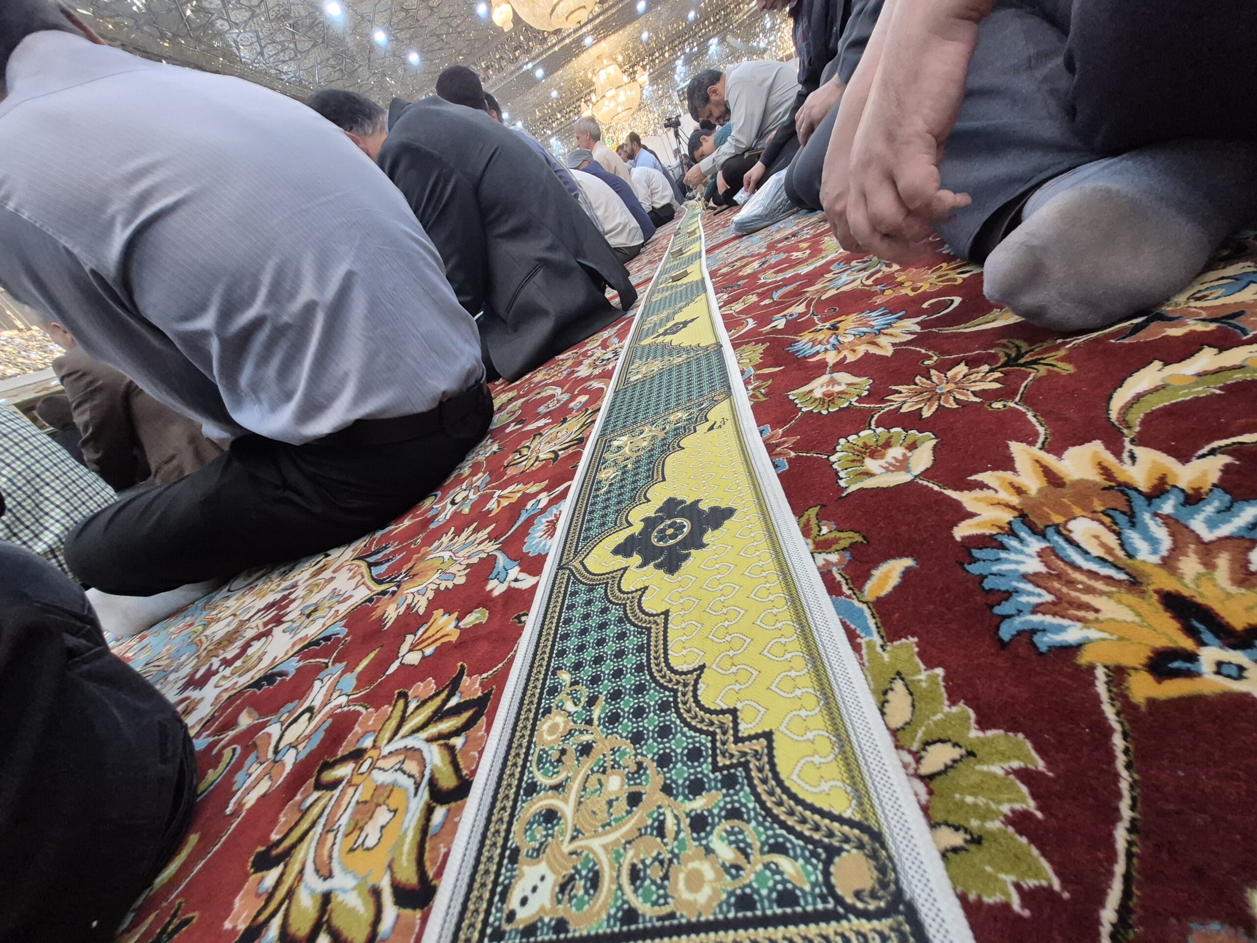 تصویر 3 از جانماز رولی مسجد جمع‌ و جور و سبک