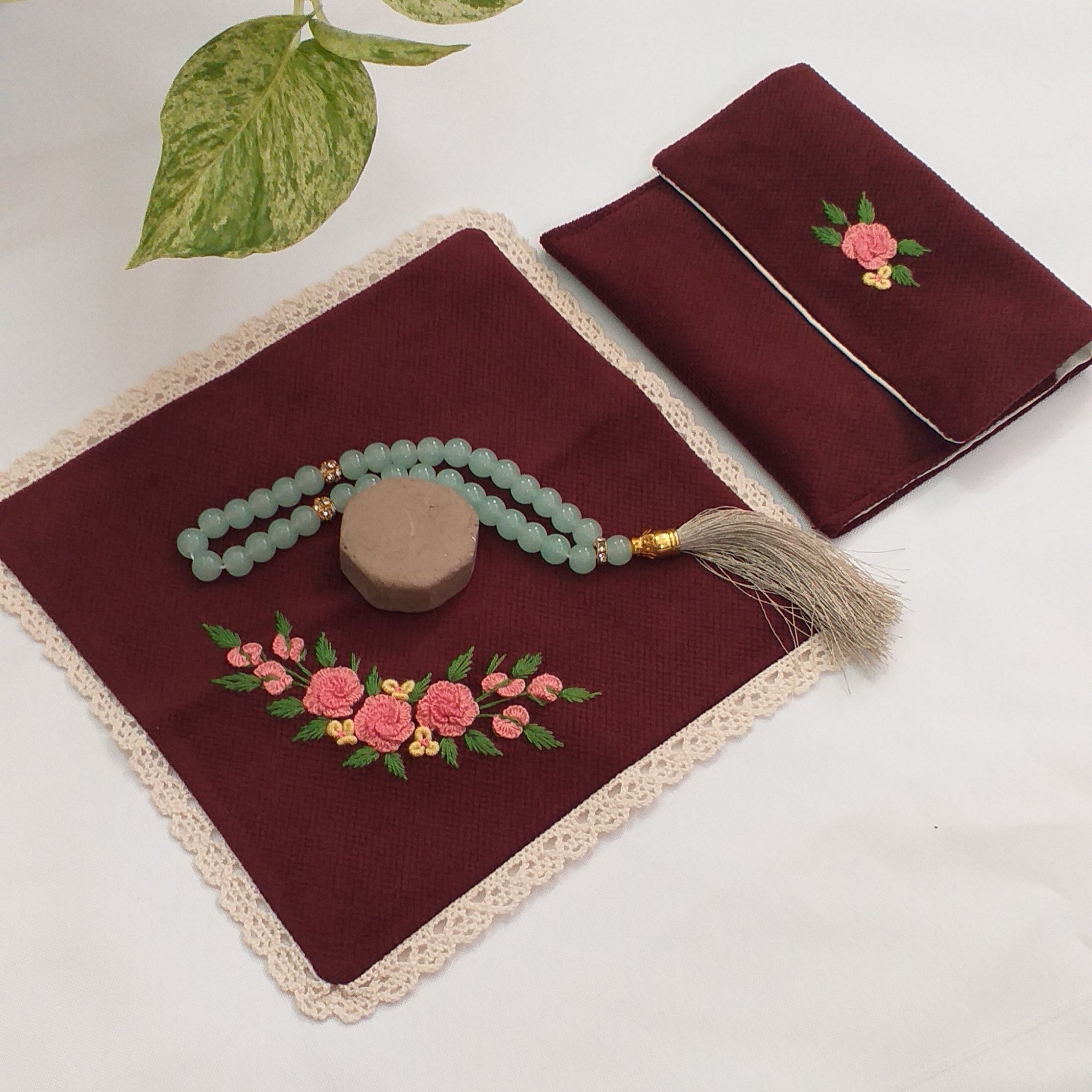 تصویر 4 از جانماز جیبی ساده تاشو و حمل آسان برای مسافرت