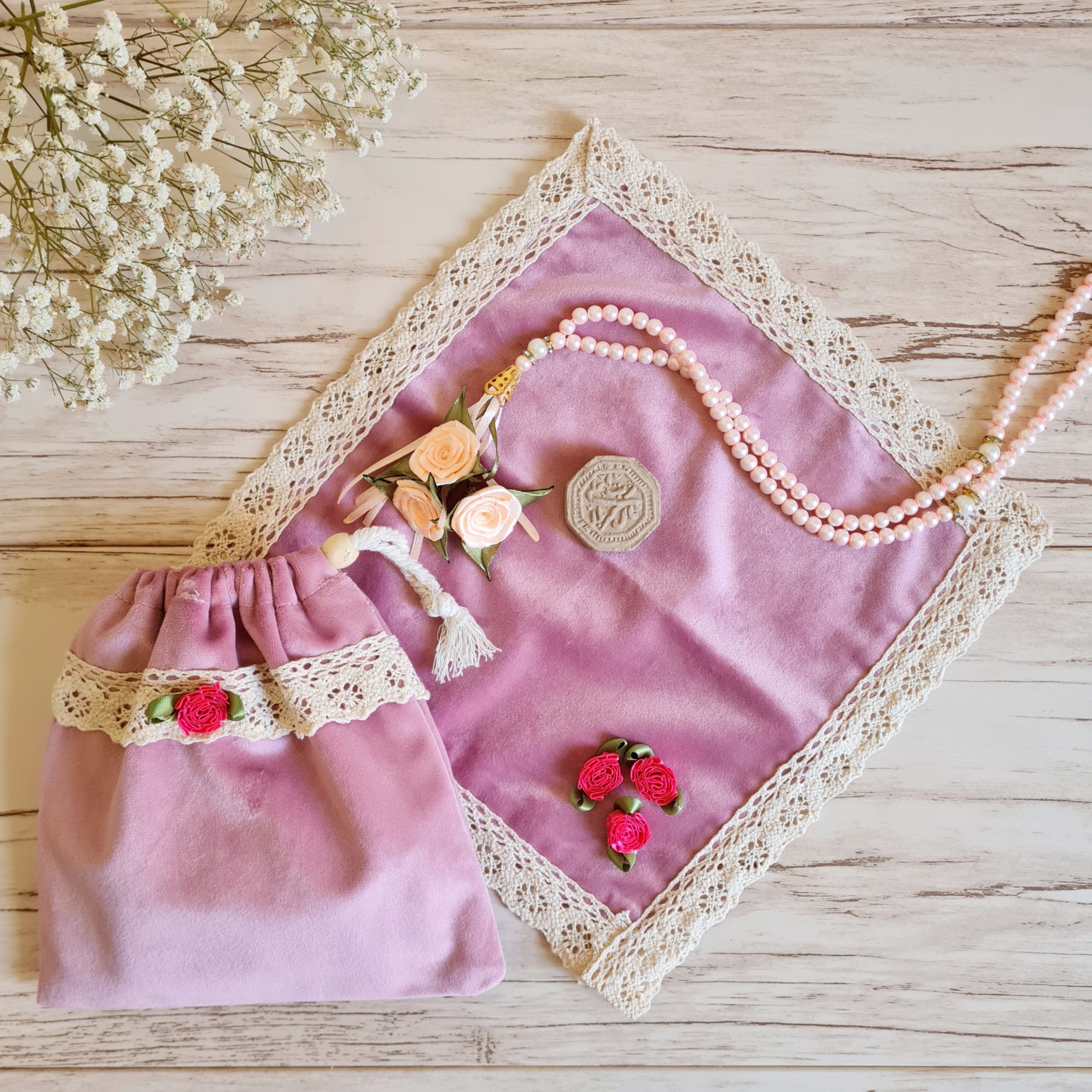 جانماز کیسه ای قابل حمل با بسته‌ بندی شیک