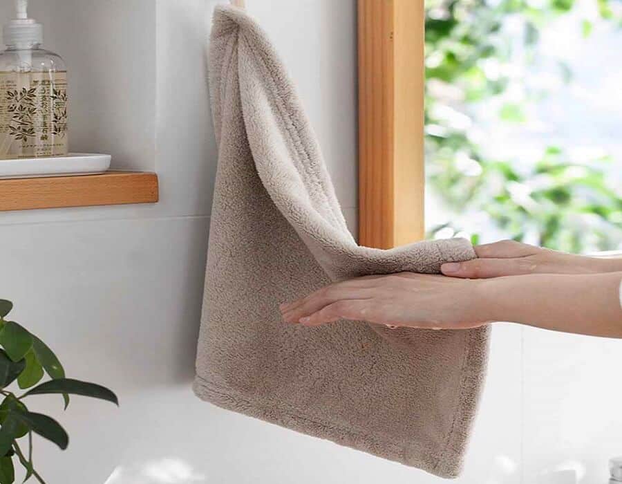 تصویر 2 از حوله دست وصورت زنانه پنبه ای سبک با قدرت جذب بالا