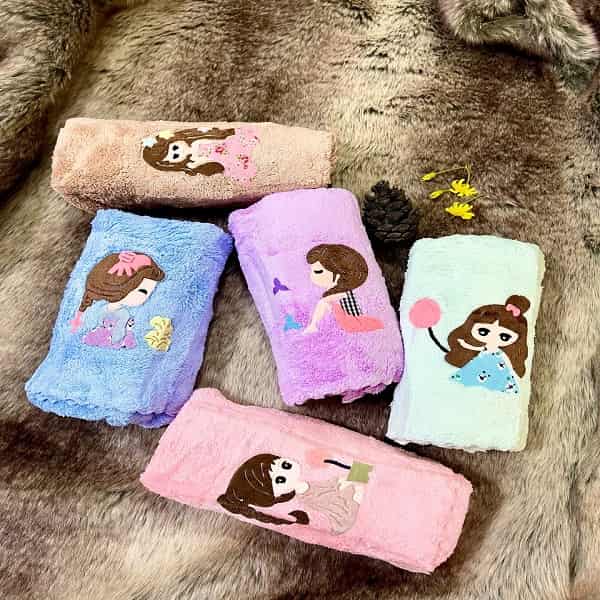 تصویر 1 از حوله دست وصورت زنانه پنبه ای سبک با قدرت جذب بالا