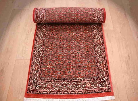 تصویر 4 از گلیم دستباف بختیاری با نقش و رنگ های اصیل و طبیعی