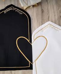 تصویر 1 از سجاده زن و شوهری با طراحی زیبا و مدرن