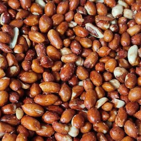 بادام زمینی خارجی وارداتی از مرز های جنوبی کشور