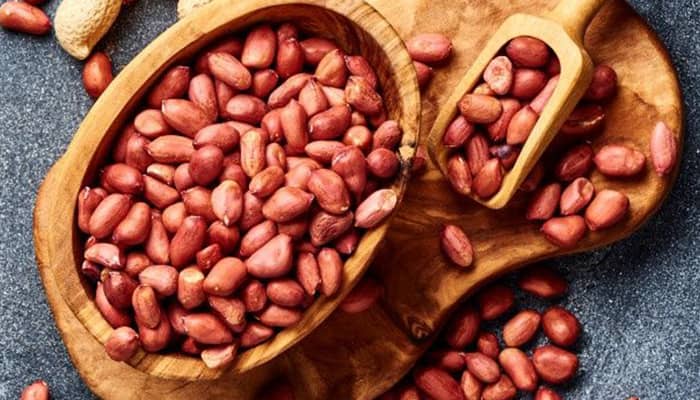 تصویر 1 از بادام زمینی خارجی وارداتی از مرز های جنوبی کشور