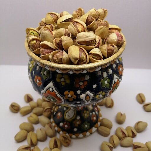 تصویر 1 از پسته کله‌ قوچی صنعتی مناسب تولید آجیل، شیرینی و دسر