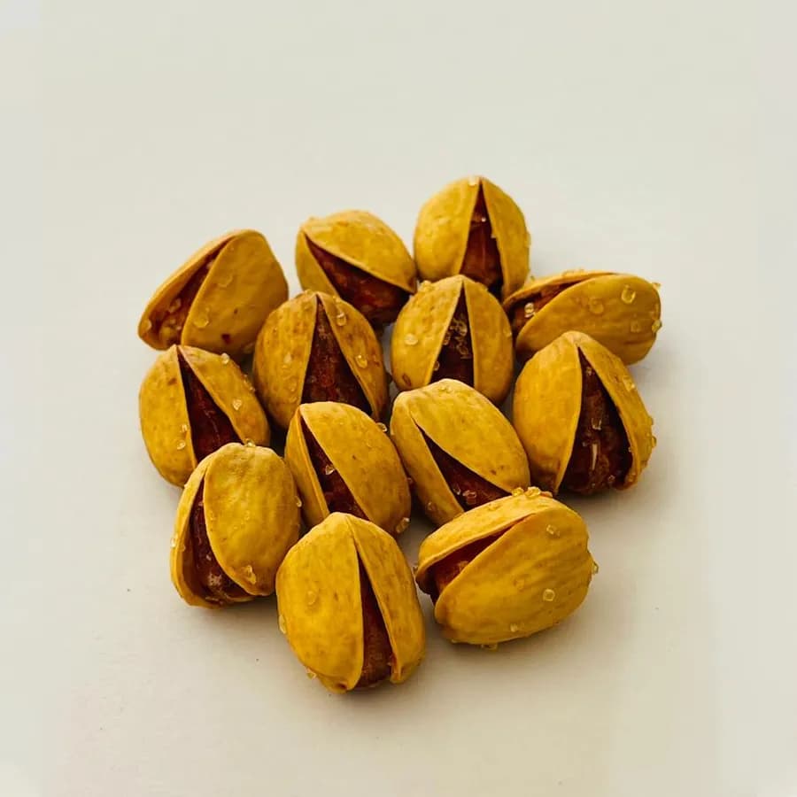 پسته کله قوچی زعفرانی با مغز سالم و خوش خوراک