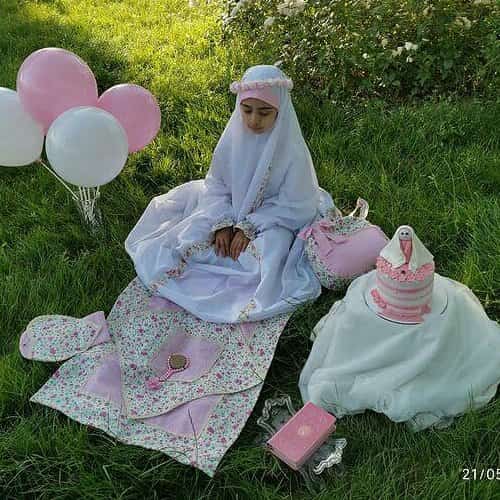 تصویر 3 از ست چادر و سجاده جشن تکلیف قابل سفارش با تعداد بالا