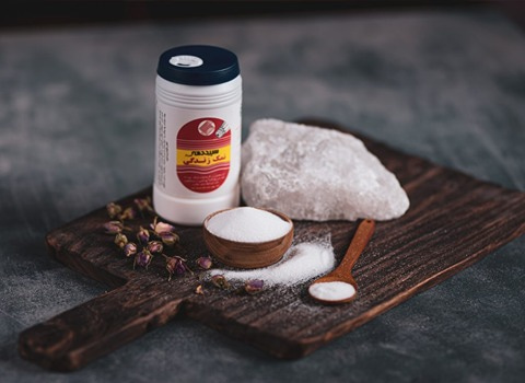 تصویر 4 از نمک سپید دانه شیراز مناسب آشپزی و طعم‌ دهی طبیعی