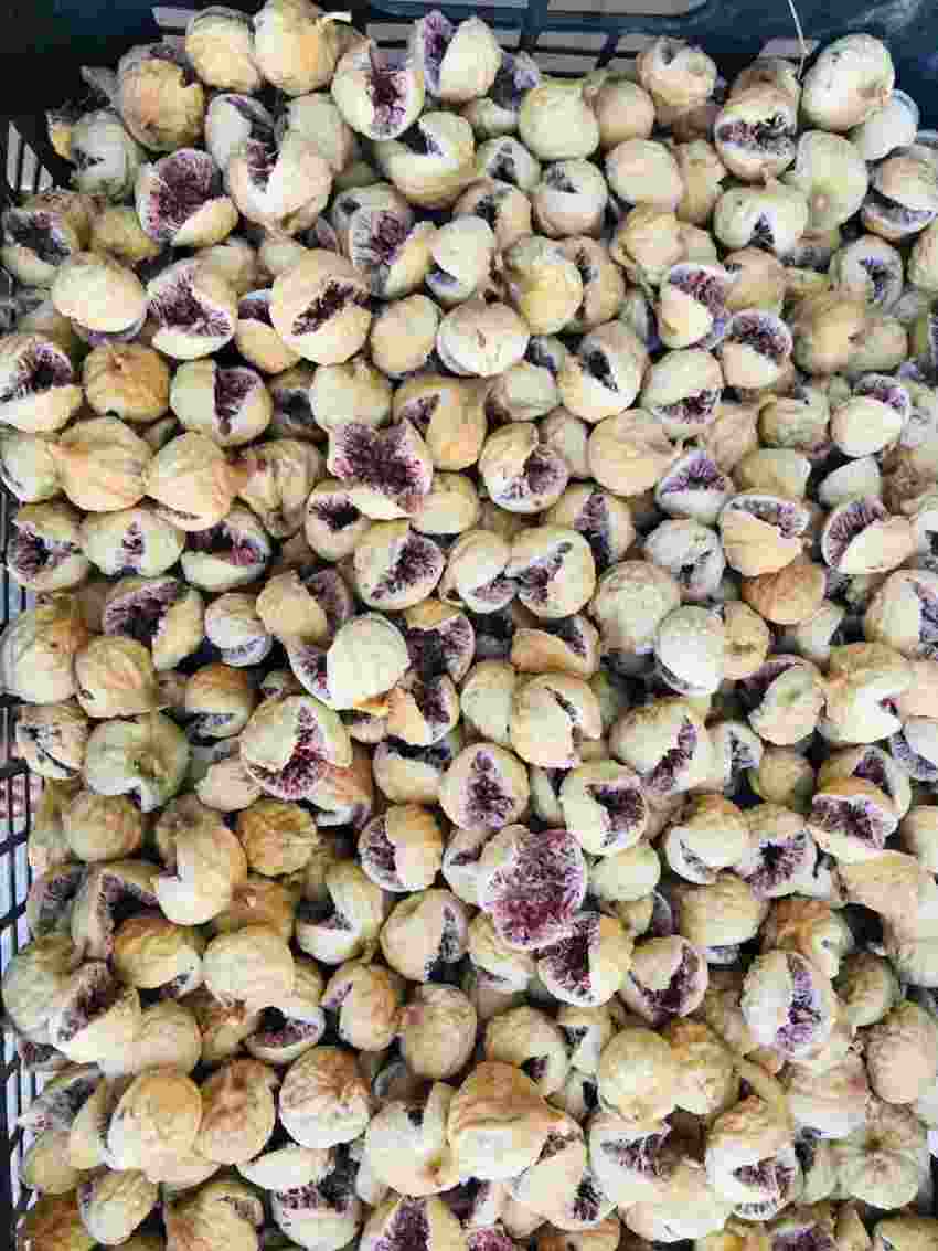 تصویر 1 از خرید و فروش عمده انجیر خشک ارگانیک استهبان سورت صادراتی و تأمین مستقیم