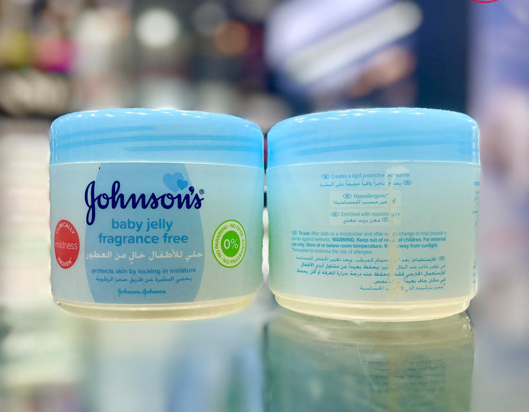 تصویر 2 از وازلین جانسون مراقب پوست کودک بدون بو