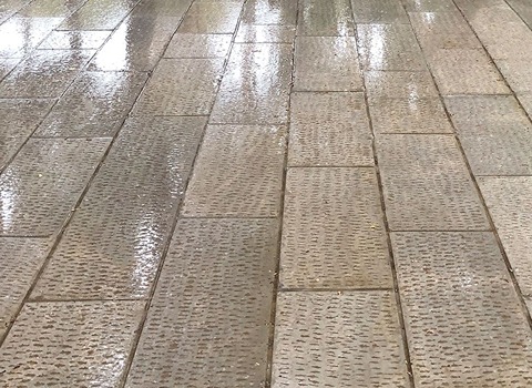 سنگ مرمریت هتن آباد مقاومت بسیار در برابر سرما و یخبندان