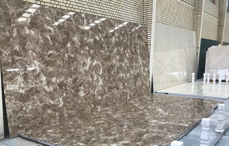 تصویر 2 از سنگ مرمریت امپرادور بهترین انتخاب در نمای داخلی ساختمان ها