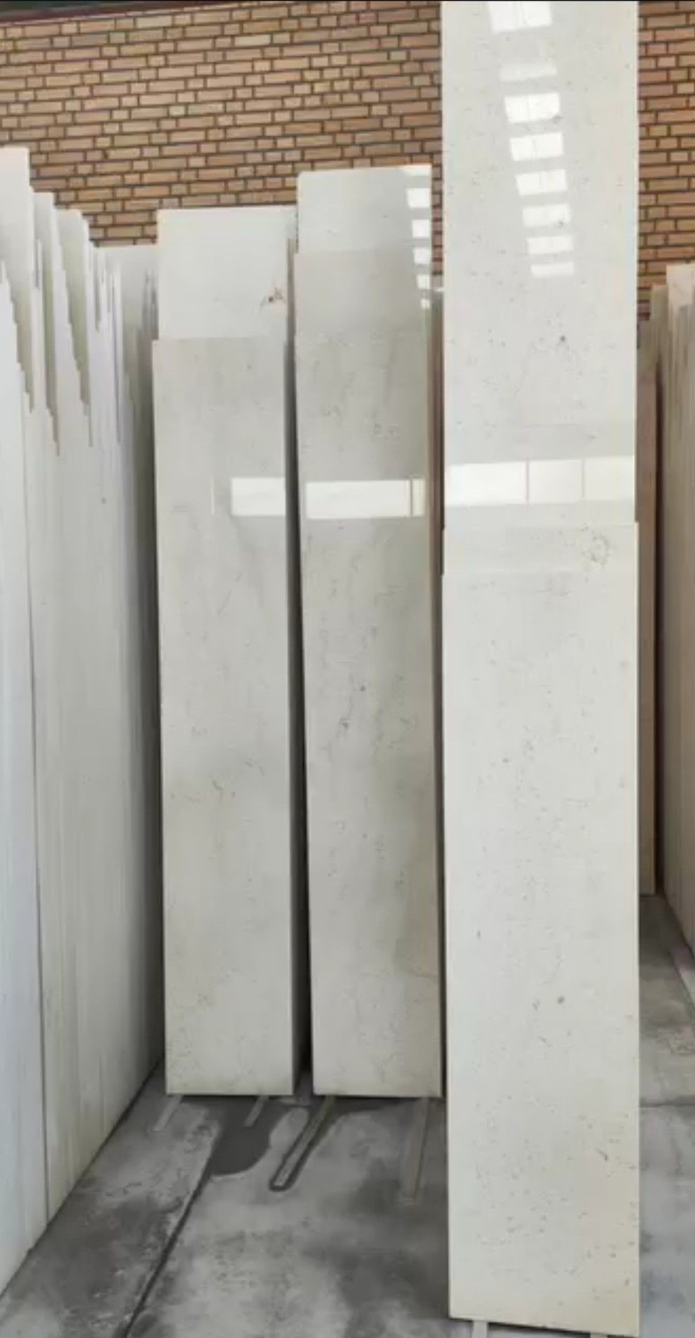 تصویر 4 از سنگ مرمریت جوشقان شهیادی مناسب پروژه های انبوه سازی زیاد