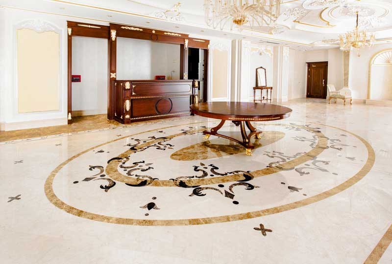 سنگ مرمریت اقبالی با زمینه طبیعی مناسب میز های جانبی