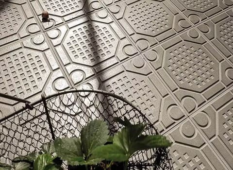 تصویر 1 از موزاییک پلیمری روف گاردن مقاوم در برابر شرایط جوی