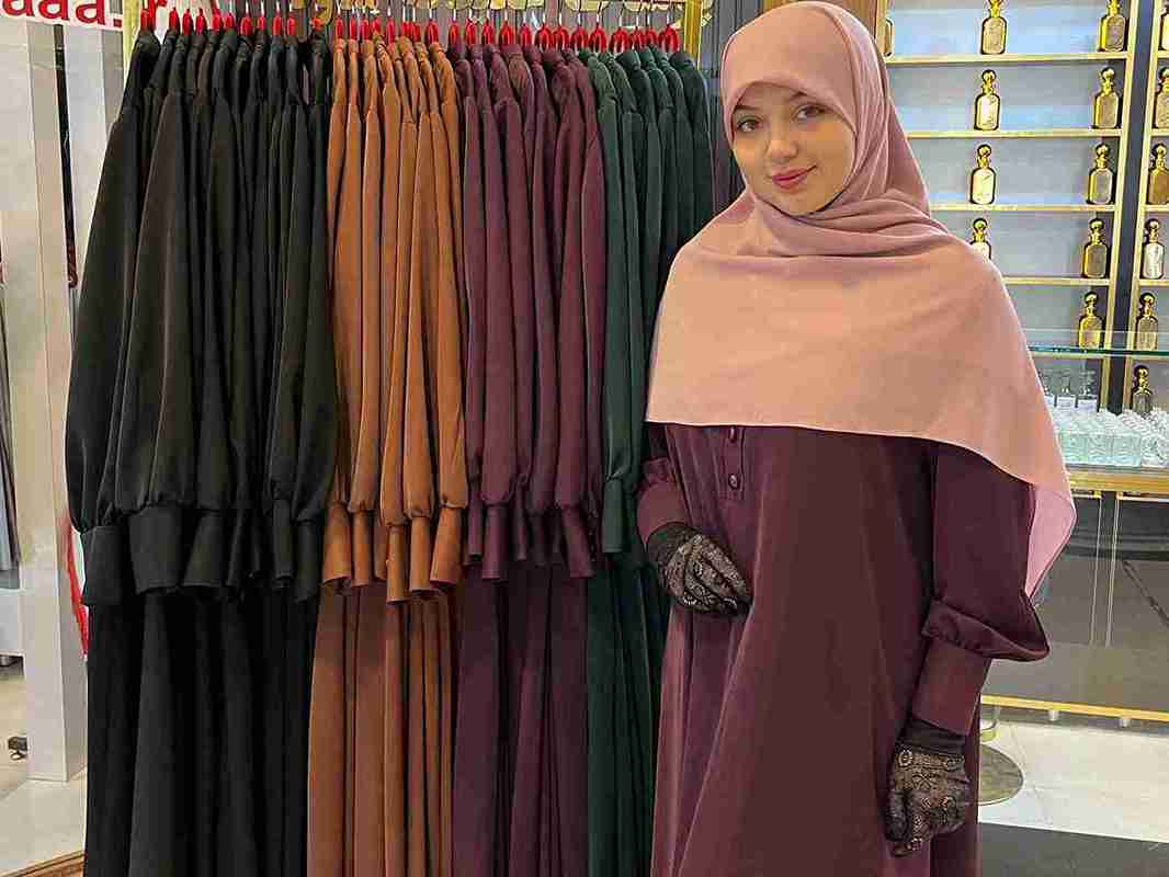 تصویر 5 از خرید عمده مانتو عبا ساده رنگی + قیمت تولیدی