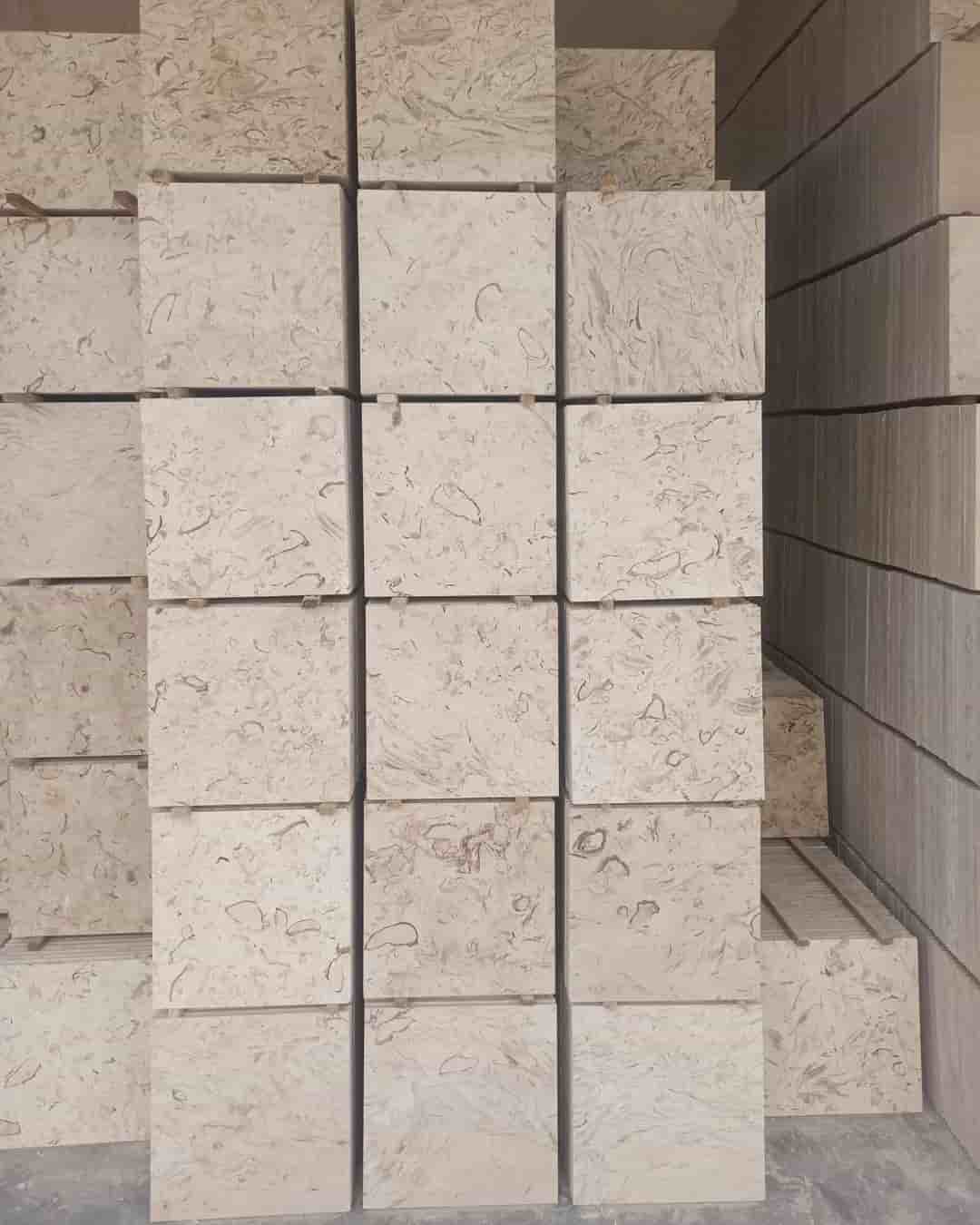 سنگ مرمریت یزد برش مربعی برای راهرو ها و فضا های کوچک