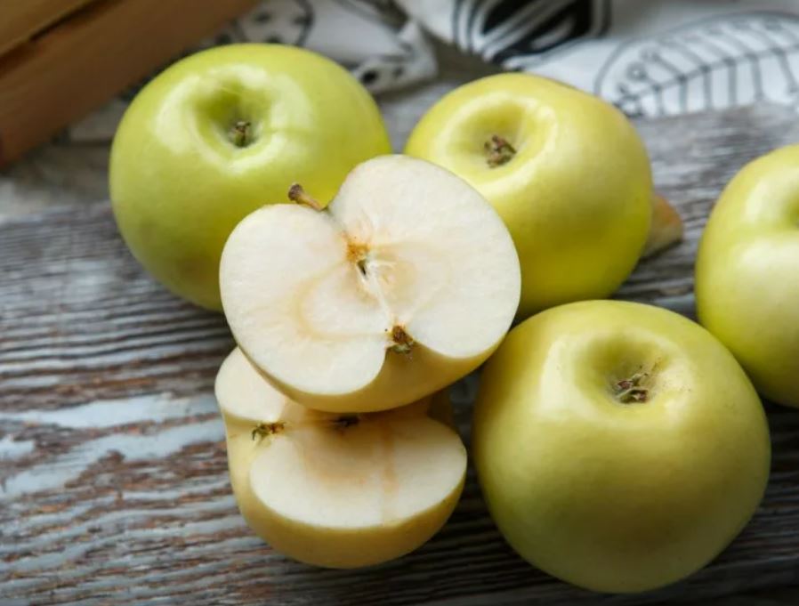 تصویر 3 از خرید و فروش سیب زرد سمیرم اصفهان