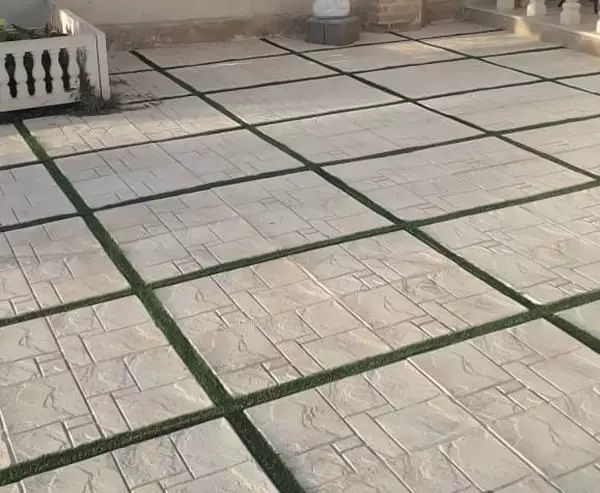 موزاییک پلیمری حیاط با طراحی مدرن و استحکام بالا