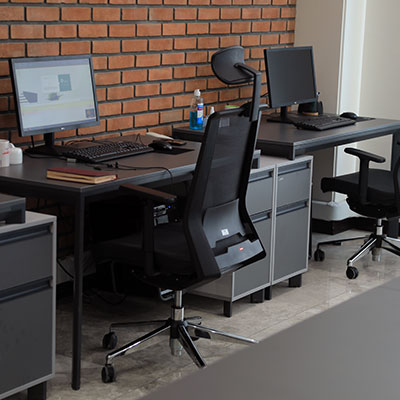 تصویر 1 از صندلی اداری جلیس با پشتی قابل چرخش ۳۶۰ درجه