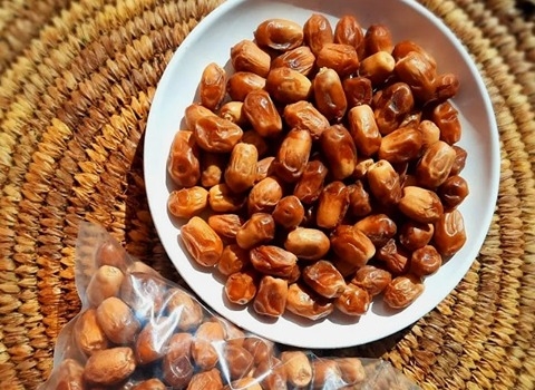 خرما زاهدی کارتن با کیفیت و ارزش اقتصادی