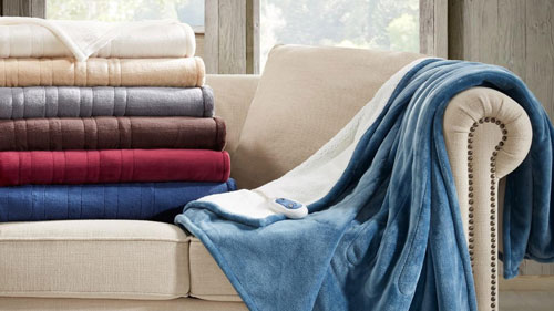 تصویر 3 از پتو پشمی ترک مناسب فصل‌ های سرد با ظرافت ویژه