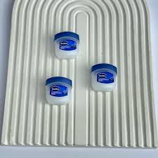 تصویر 4 از وازلین جیبی کوچک و کاربردی برای کیف و سفر