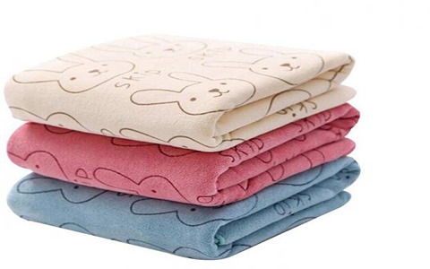 تصویر 3 از پتو عروسکی مناسب تخت کودکان و نوجوانان