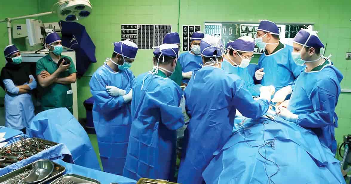 تصویر 1 از ست گان جراح با استاندارد تخصصی و بالینی دقیق