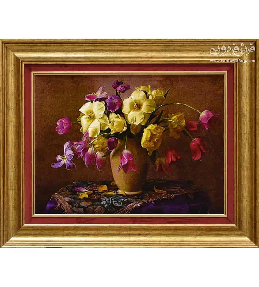 تصویر 1 از تابلو فرش طرح گل کلاسیک با رنگ آرام و ملایم مخصوص دکوراسین